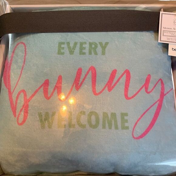 NIB Modern Southern Home Plush Throw & Pillow "Bunny" 2-Pc Set - Picture 2 of 5